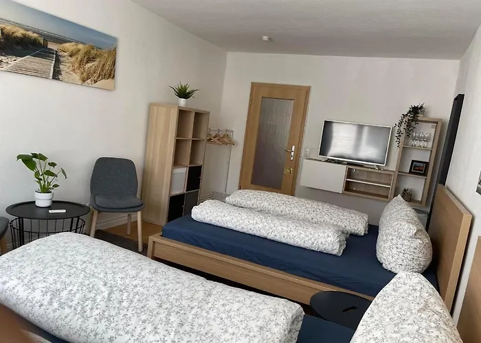 Top Lage In Rostock 3 Zimmer Wohnung Mit Bestem Ausblick Im 1 Og Rechts